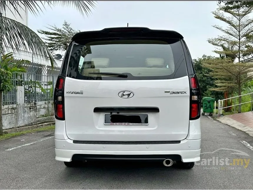 2019 Hyundai Grand Starex Royale MPV