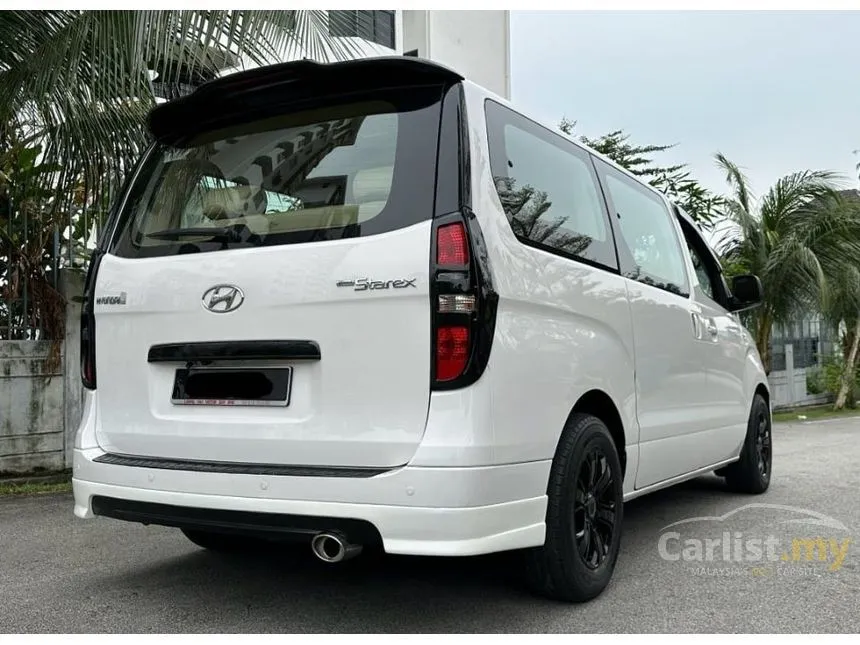 2019 Hyundai Grand Starex Royale MPV