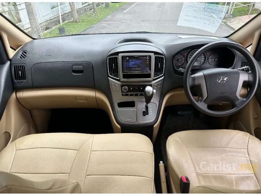 2019 Hyundai Grand Starex Royale MPV