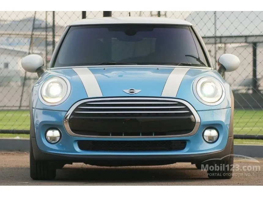 2016 MINI Cooper 3 Door Hatchback