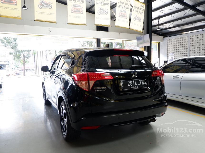 Jual Mobil Honda HR-V 2017 Prestige 1.8 di Banten Automatic SUV Hitam