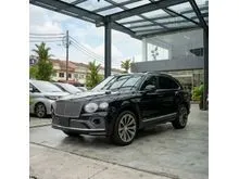 2022 Bentley Bentayga 4.0 S V8 SUV (Japan spec, stricking interior)