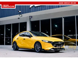 Mazda 3 2.0 SKYACTIV-G High Plus Hatchback FACELIFT BODYKIT JWIDE PANORAMIC SUNROOF AKRAPOVIC EXHAUST PADDLE SHIFT SPORT MODE PREMIUM LEATHER SEATS