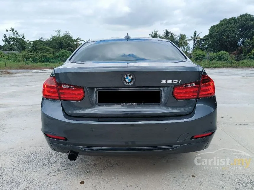 2015 BMW 320i Sport Line Sedan