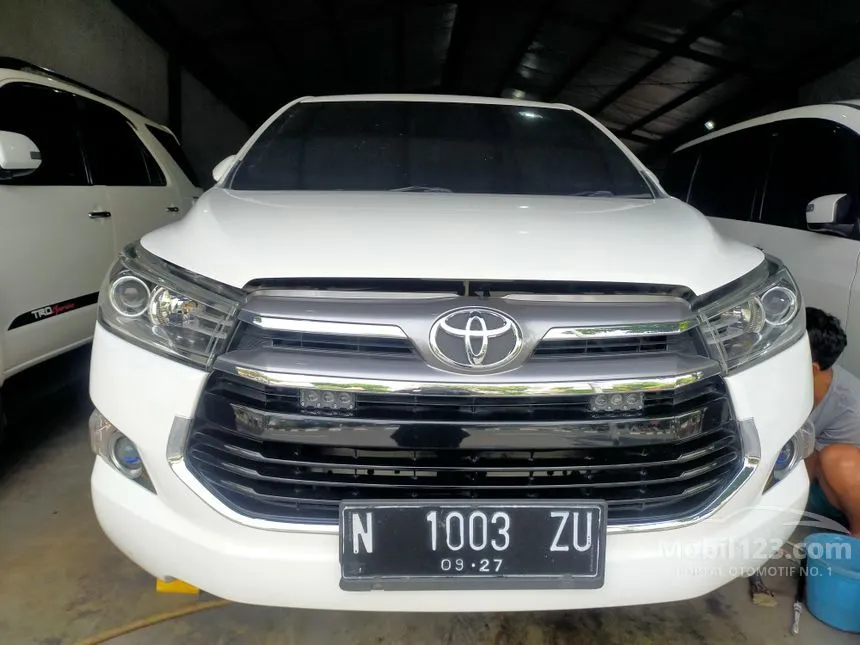 Jual Mobil Toyota Kijang Innova 2019 V 2.4 di Jawa Timur Automatic MPV Putih Rp 398.000.000