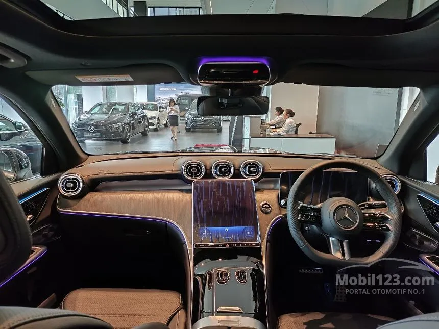 2025 Mercedes-Benz GLC300 AMG Line 4MATIC SUV