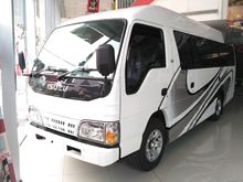 Isuzu ELF Microbus NKR 55 LWB 20 Seat