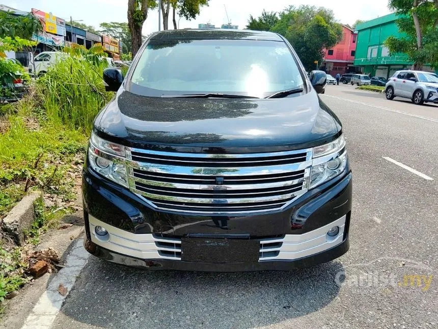 2011 Nissan Elgrand High-Way Star Premium MPV