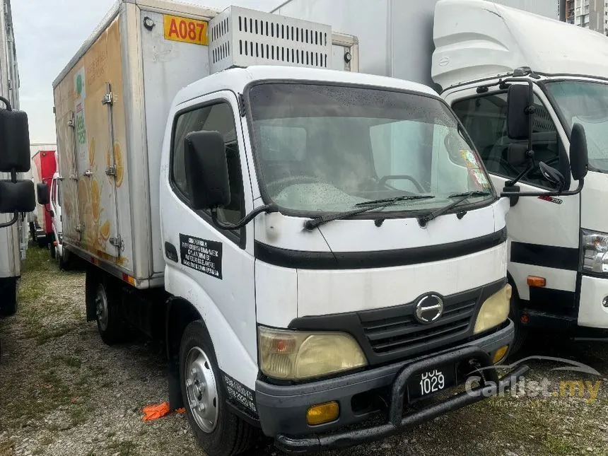 2007 Hino WU300R Lorry