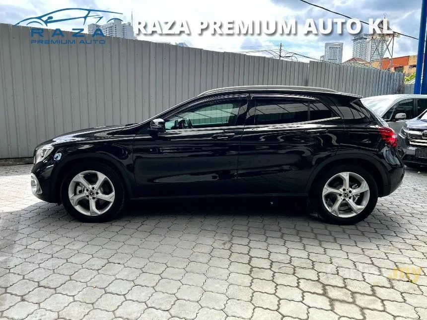 2020 Mercedes-Benz GLA220 4MATIC SUV