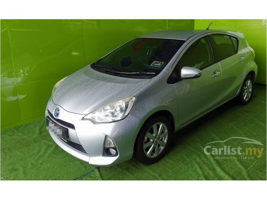 Toyota Prius C 2012 Hybrid 1 5 In Sabah Automatic Hatchback Silver For Rm 29 900 7425053 Carlist My