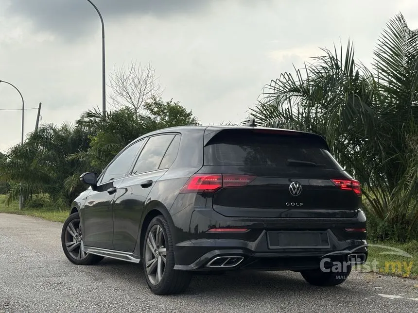 2022 Volkswagen Golf TSI R-Line Hatchback