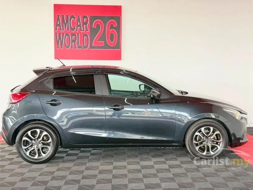 2016 Mazda 2 SKYACTIV-G (LED Headlight with DRL) Hatchback