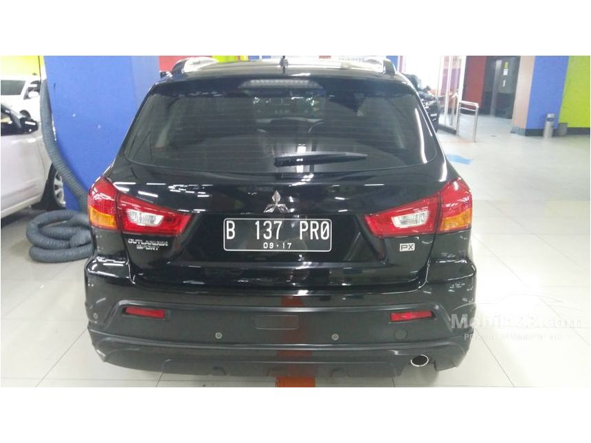 Jual Mobil Mitsubishi Outlander 2012 2.0 di DKI Jakarta 