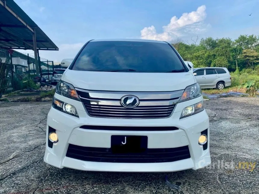 2010 Toyota Vellfire Z Platinum MPV