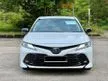 Used 2018 Toyota Camry 2.5 V Sedan LOW MILEAGE CARKING UNIT