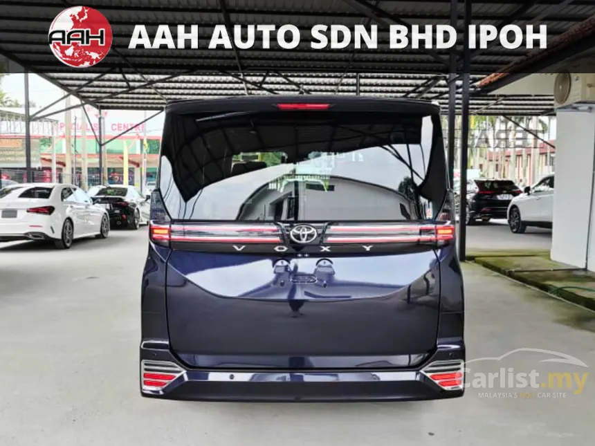 2022 Toyota Voxy S-G MPV