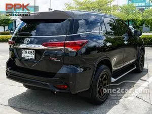 2018 Toyota FORTUNER 2.8 TRD Sportivo SUV