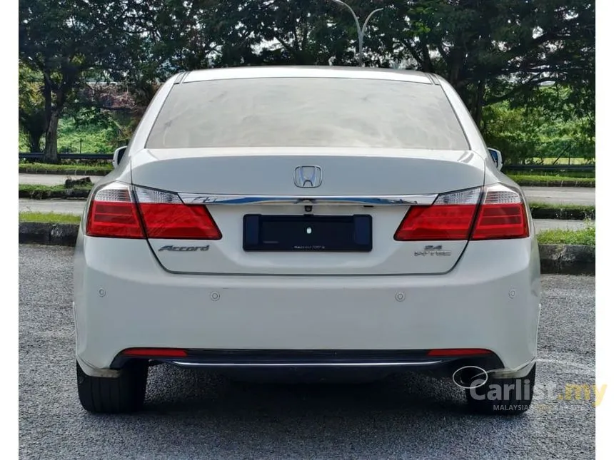 2014 Honda Accord VTi-L Sedan