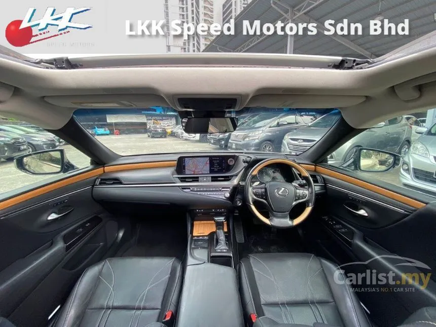2021 Lexus ES250 Luxury Sedan