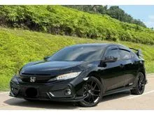 2018/2024 Honda Civic 1.5 FK7 Hatchback / HONDA SENSING (ACC) (LKAS) / TYPE R BODYKIT SPOILER / FULL LED HEAD LAMP / RED COLOR METER / 3-YEAR WARRANTY