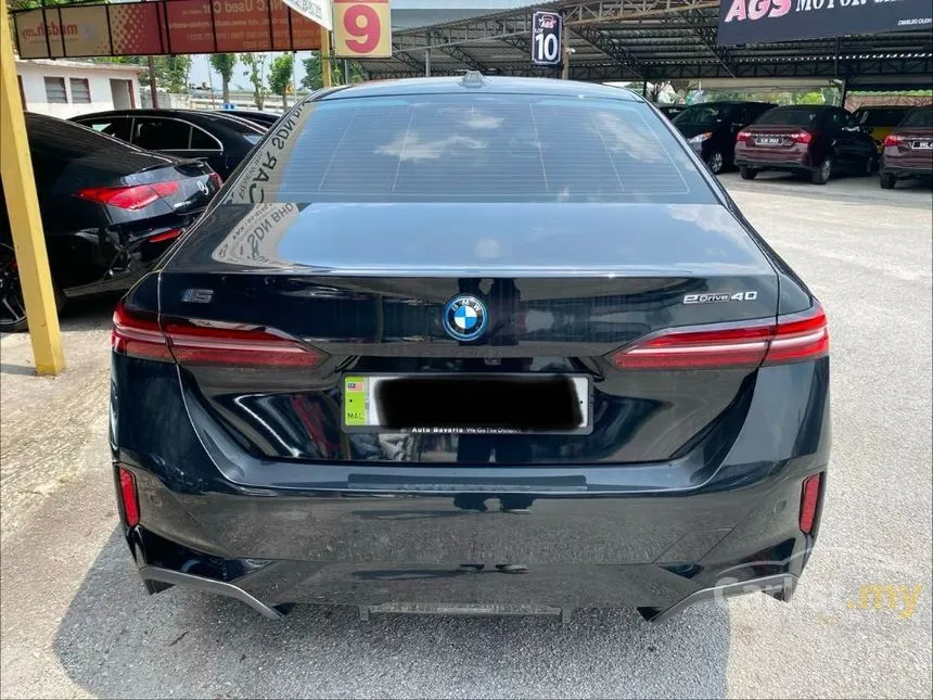 2024 BMW i5 eDrive40 M Sport Sedan