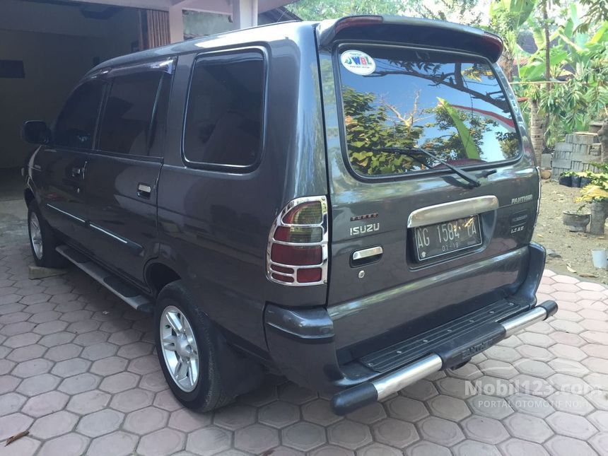 Jual Mobil  Isuzu  Panther  2000 LS  Hi Grade 2 5 di Jawa 