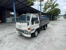 9 Kaki Toyota LY100R Wooden Cargo For Sell
