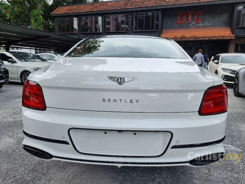 2020 Bentley Flying Spur W12 Sedan