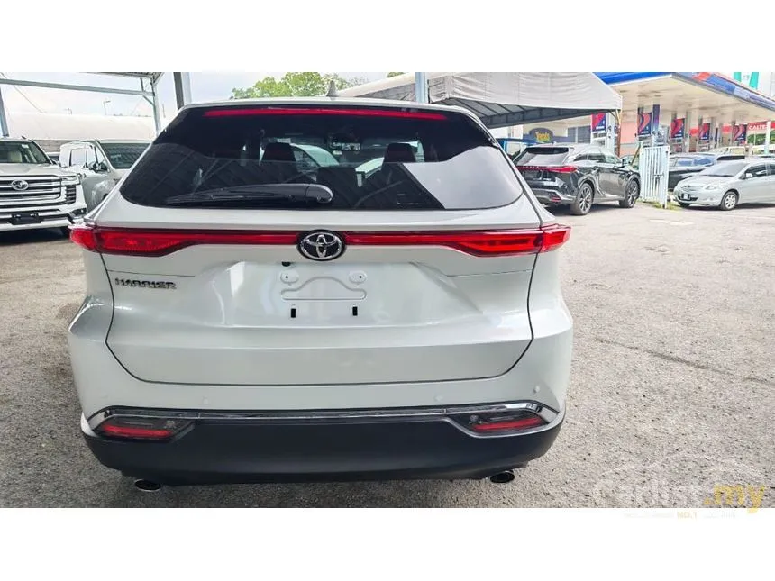 2025 Toyota Harrier Luxury SUV