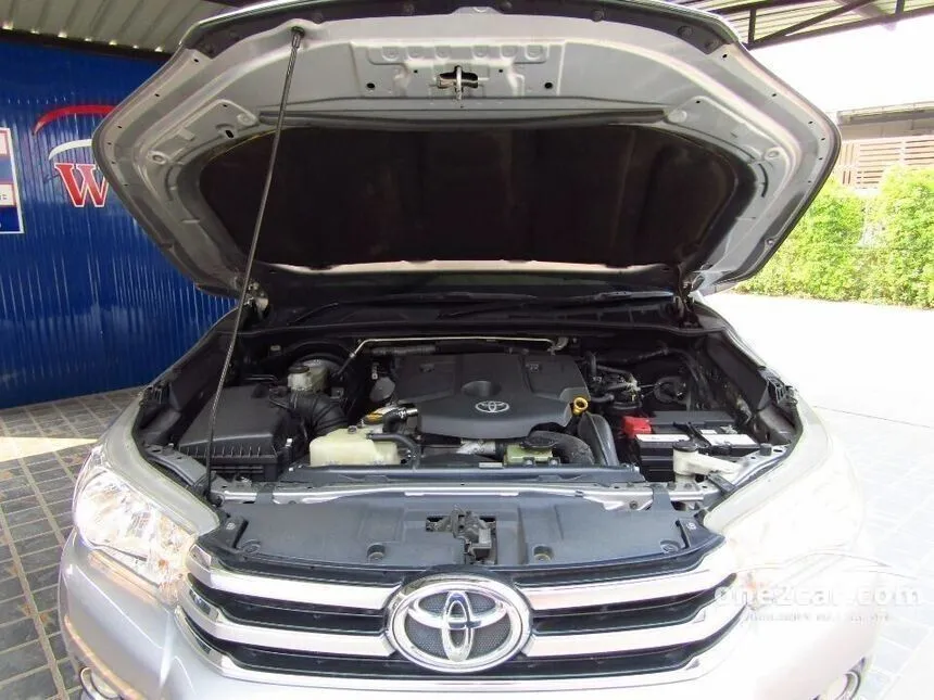 2015 Toyota Hilux Revo Prerunner E Pickup