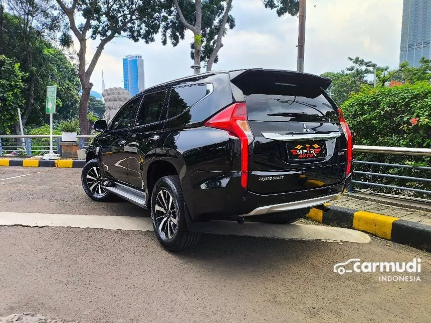 2019 Mitsubishi Pajero Sport Dakar 4X2 SUV