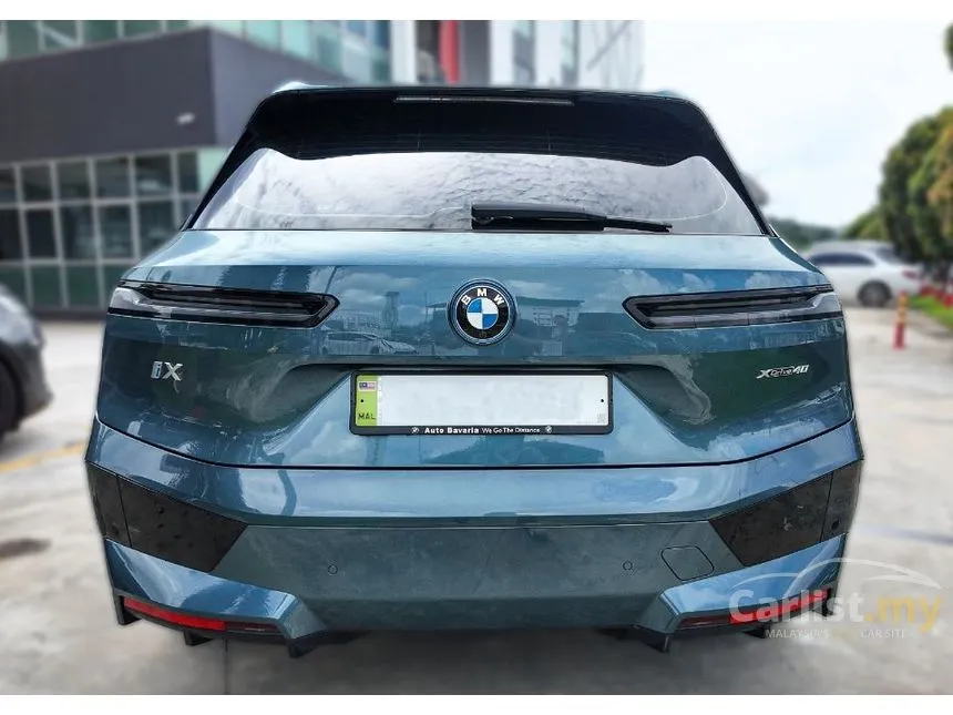 2023 BMW iX xDrive40 SUV