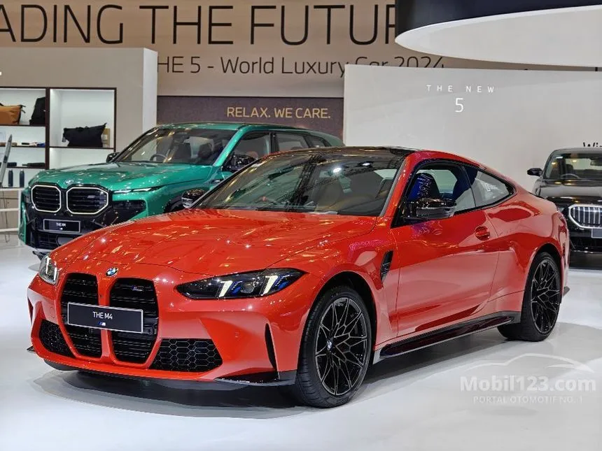 Jual Mobil BMW M4 2024 Competition M xDrive 3.0 di Jawa Tengah Automatic Convertible Merah Rp 2.804.000.000