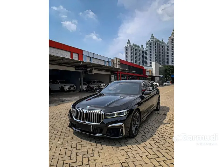 2020 BMW 730Li M Sport Sedan