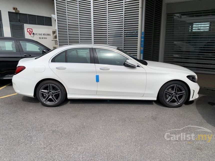 Mercedes-Benz C200 2020 AMG 2.0 in Selangor Automatic Sedan Black for ...