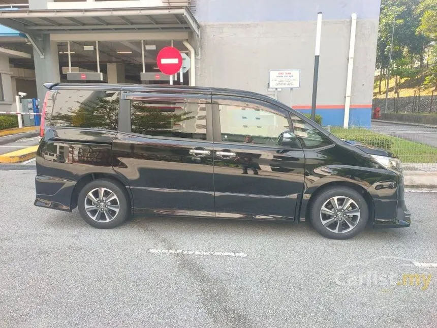2021 Toyota Noah X MPV