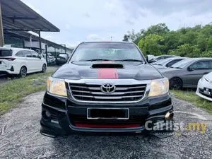 2016 Toyota Hilux 2.5 G TRD Sportivo VNT Dual Cab Pickup