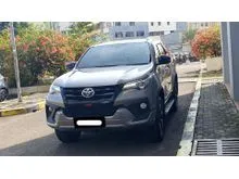 2018 Toyota Fortuner 2.4 VRZ TRD 4X2 SUV diesel coklat km 30rb