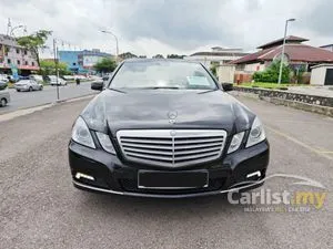 2009 Mercedes-Benz E200 1.8 Elegance CGI Sedan