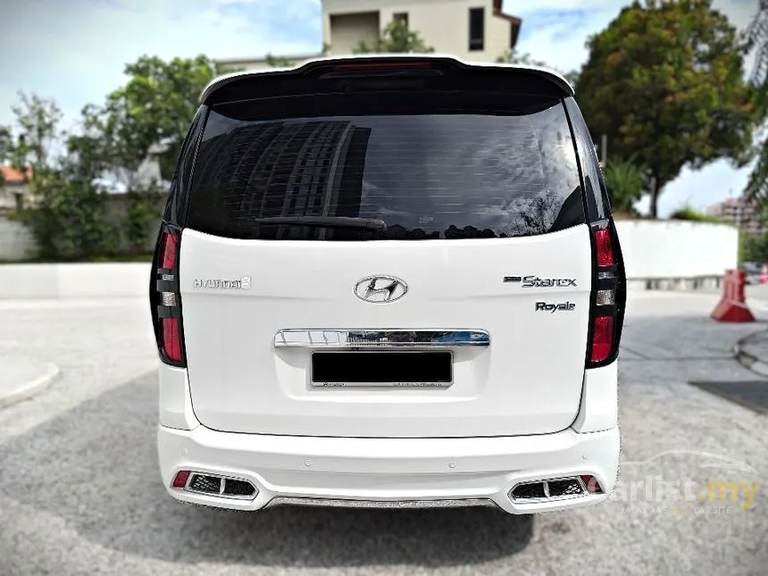 2018 Hyundai Grand Starex Royale Premium MPV