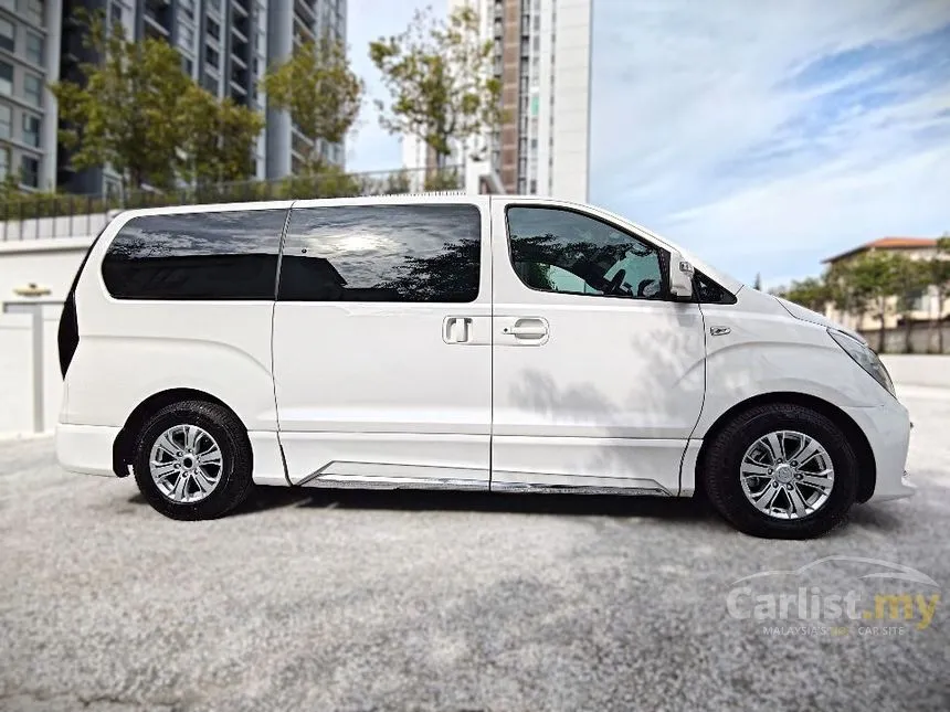 2018 Hyundai Grand Starex Royale Premium MPV