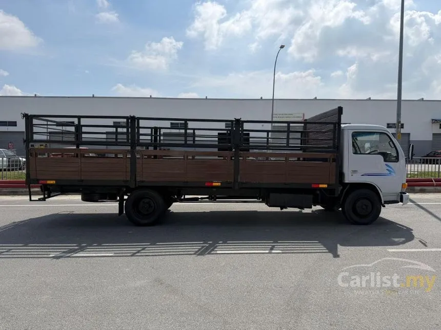 2007 Nissan Diesel YU41H4 Lorry