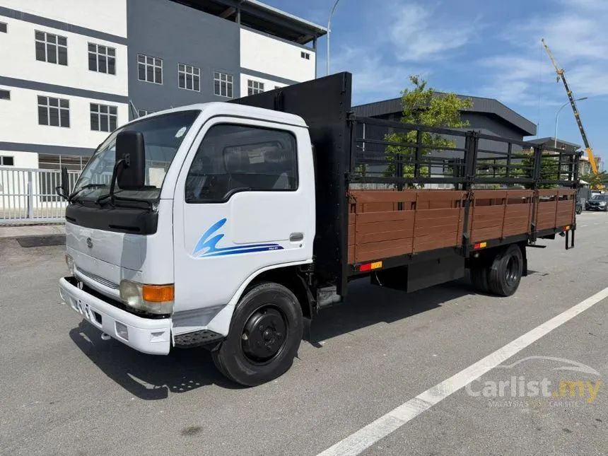 2007 Nissan Diesel YU41H4 Lorry