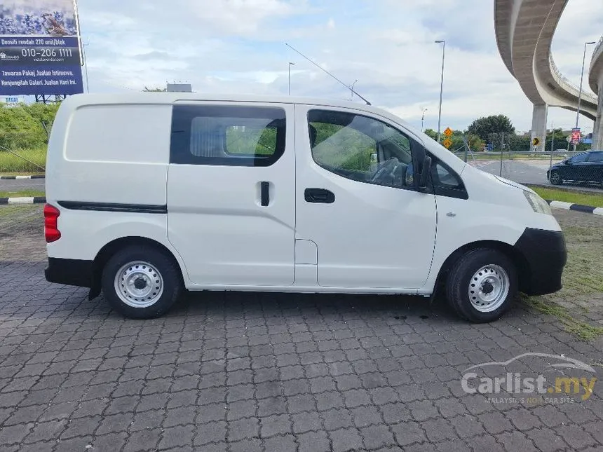 2012 Nissan NV200 Semi Panel Van