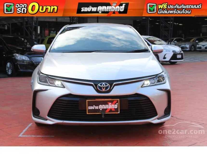 2019 Toyota Corolla Altis Hybrid Entry Sedan