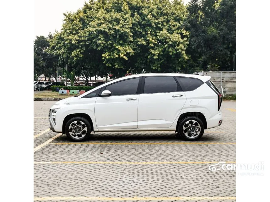 2023 Hyundai Stargazer Prime MPV