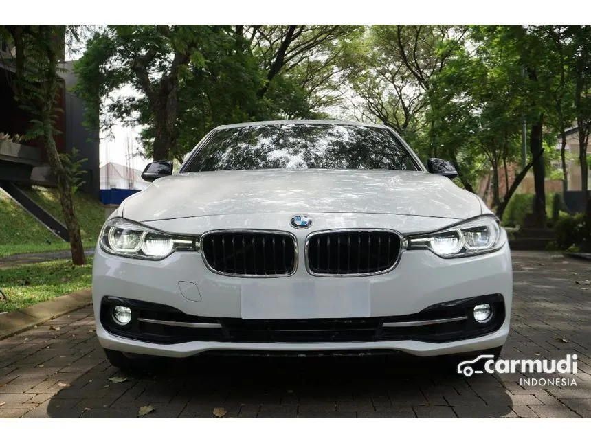 2016 BMW 320i Sport Sedan