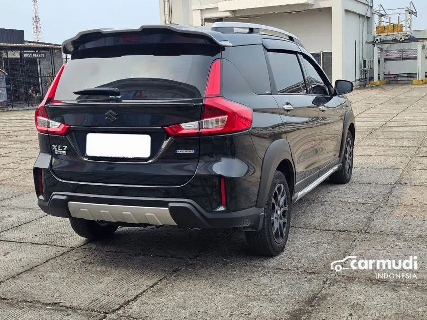 2024 Suzuki XL7 Alpha Hybrid SUV