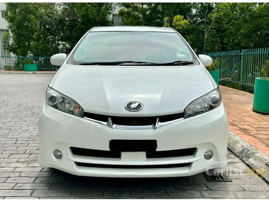 2011 Toyota Wish S MPV